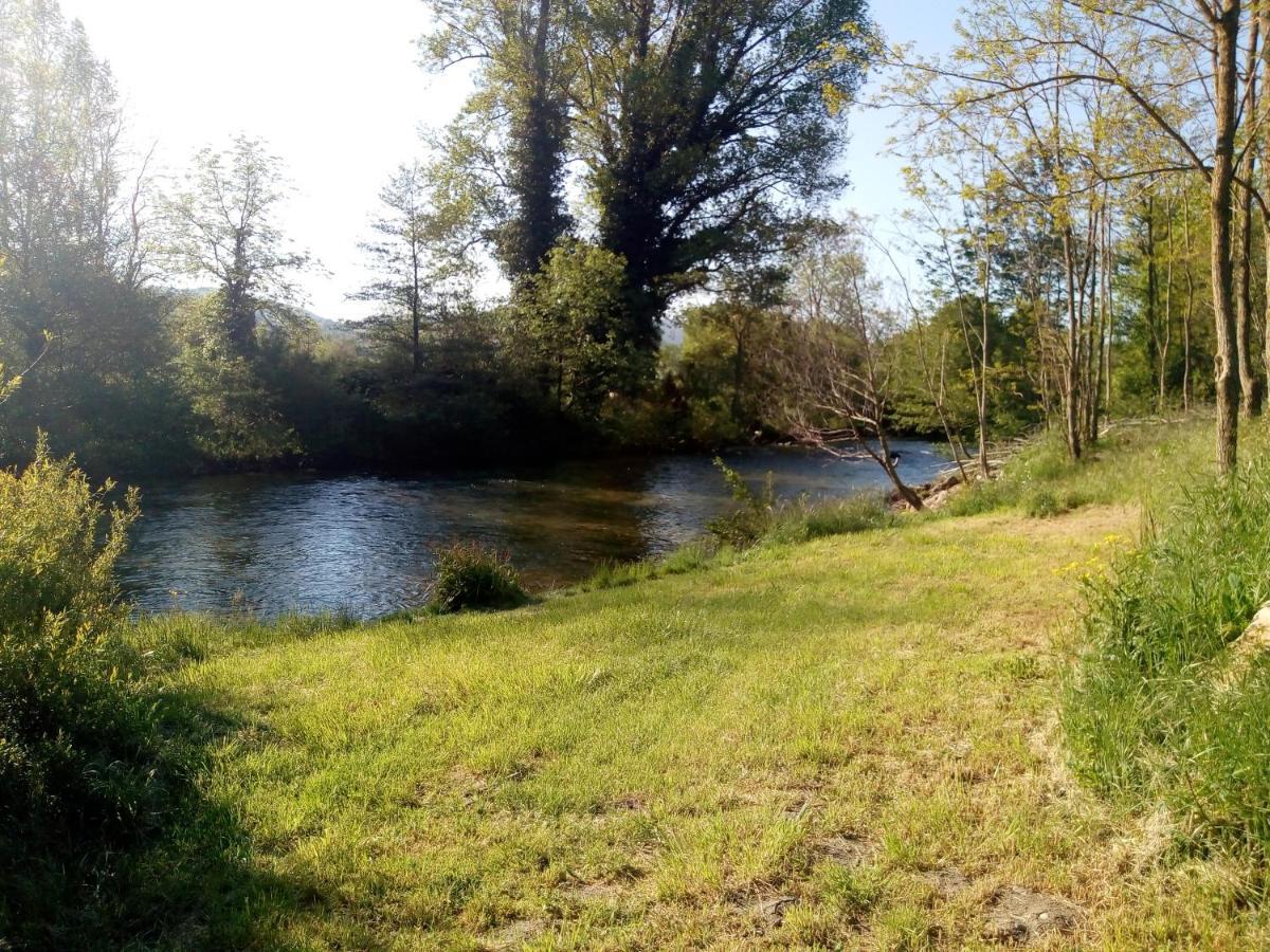 Camping Le Vialaret Nant Экстерьер фото