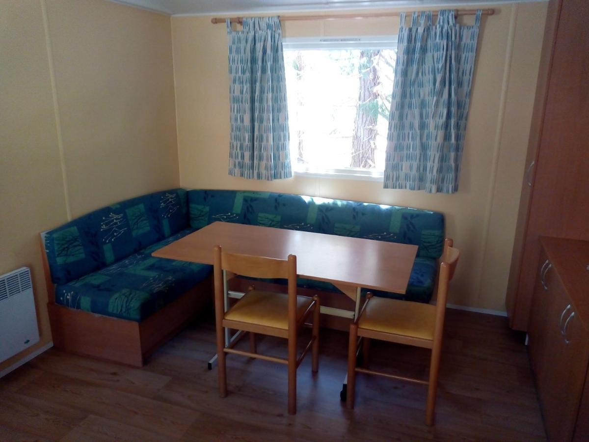 Camping Le Vialaret Nant Экстерьер фото